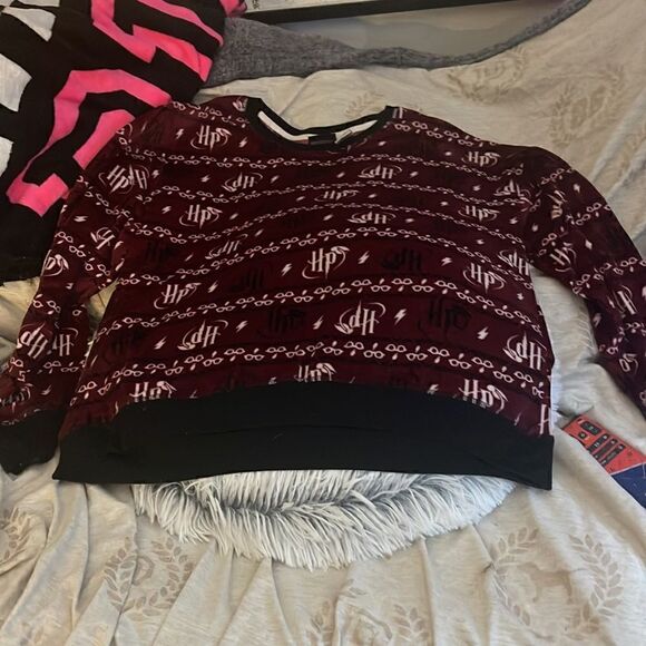 Harry Potter Womens M Pajama Set Burgundy Initials Striped Velour Very Soft Warm - Picture 5 of 8